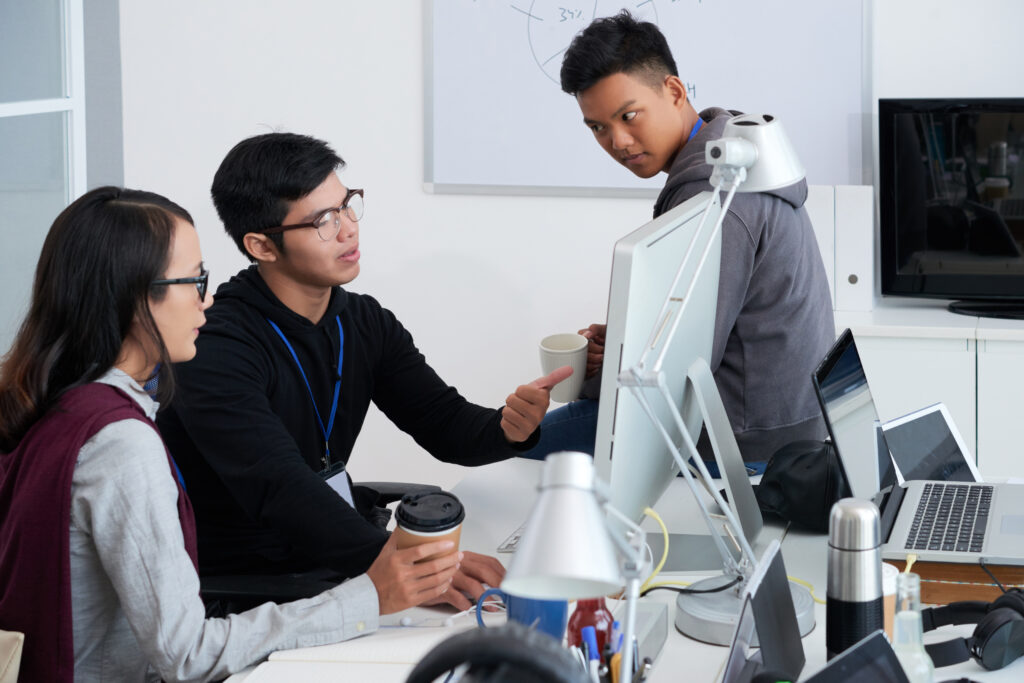 How Smart Companies Use AI to Boost Success: Lessons from Mercury Financial