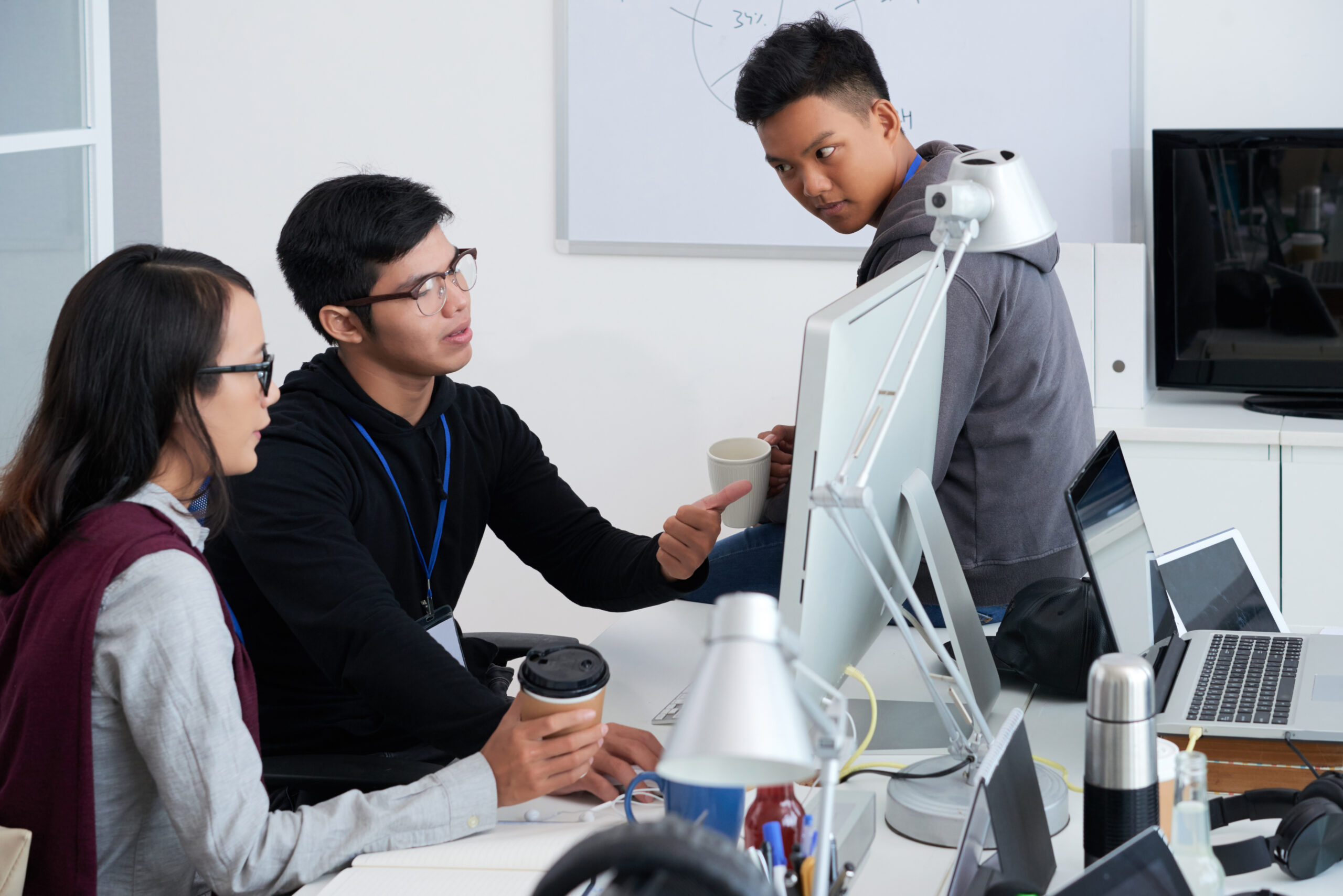 How Smart Companies Use AI to Boost Success: Lessons from Mercury Financial
